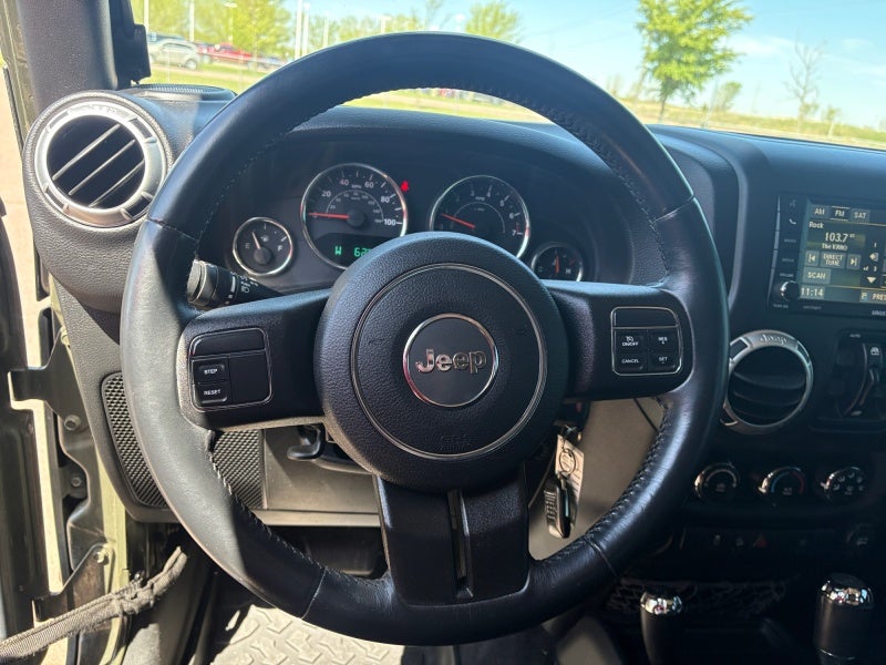 2015 Jeep Wrangler Unlimited Sahara