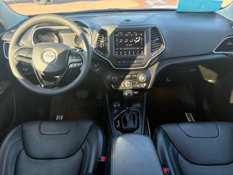 2023 Jeep Cherokee Altitude Lux