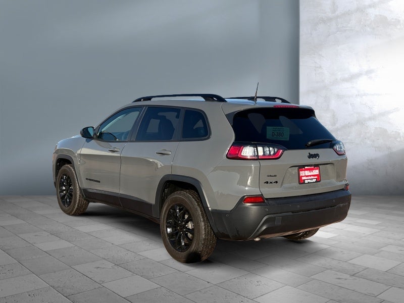2023 Jeep Cherokee Altitude Lux