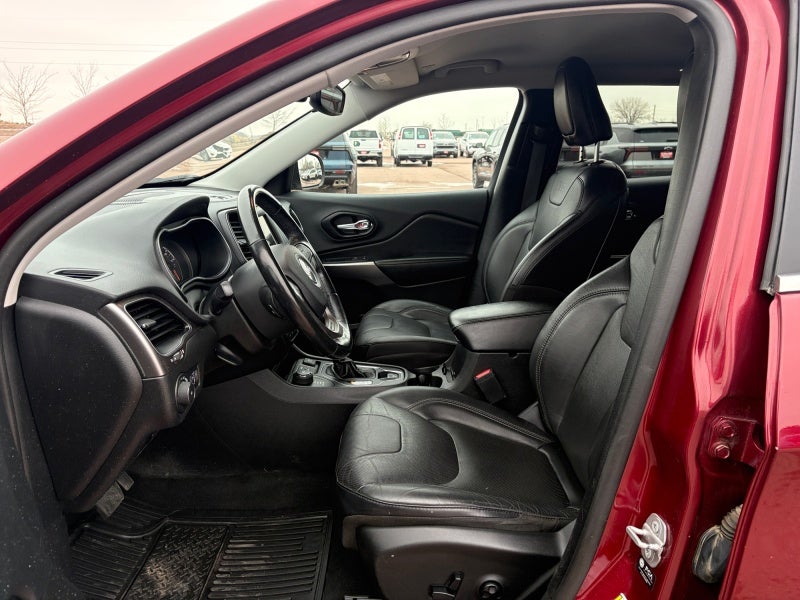 2021 Jeep Cherokee Latitude Lux