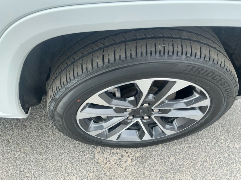 2024 Jeep Grand Cherokee Overland