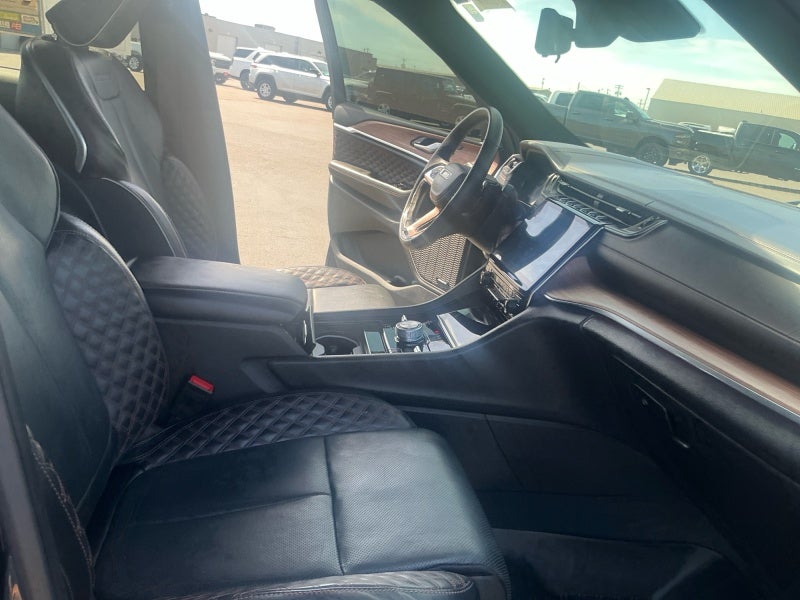 2024 Jeep Grand Cherokee Summit