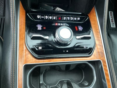 2024 Jeep Grand Wagoneer L Series III