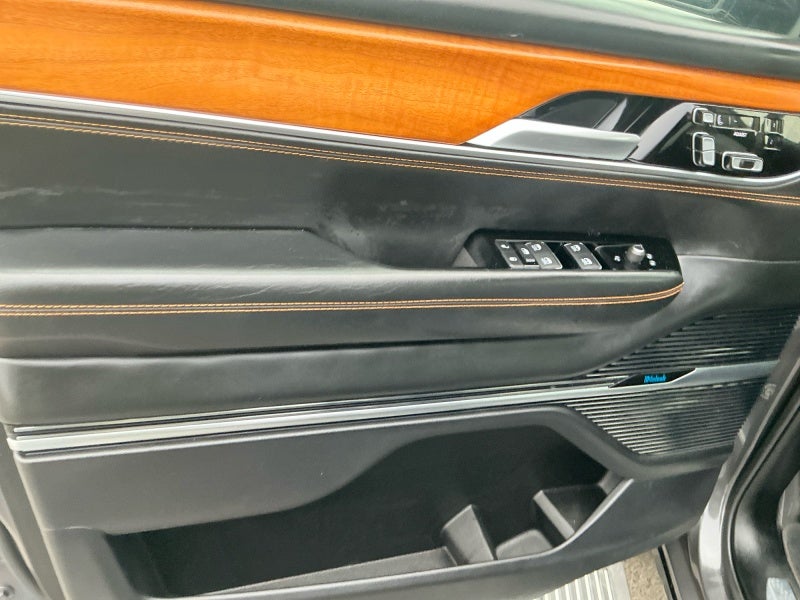 2024 Jeep Grand Wagoneer L Series III