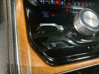 2024 Jeep Grand Wagoneer L Series III