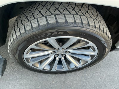 2023 Jeep Grand Wagoneer BASE