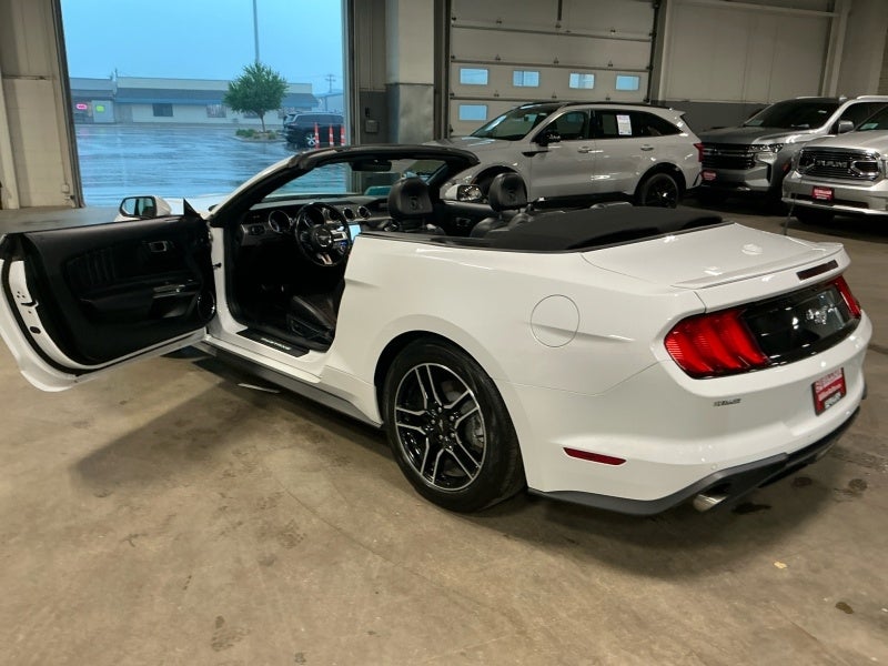 2023 Ford Mustang EcoBoost
