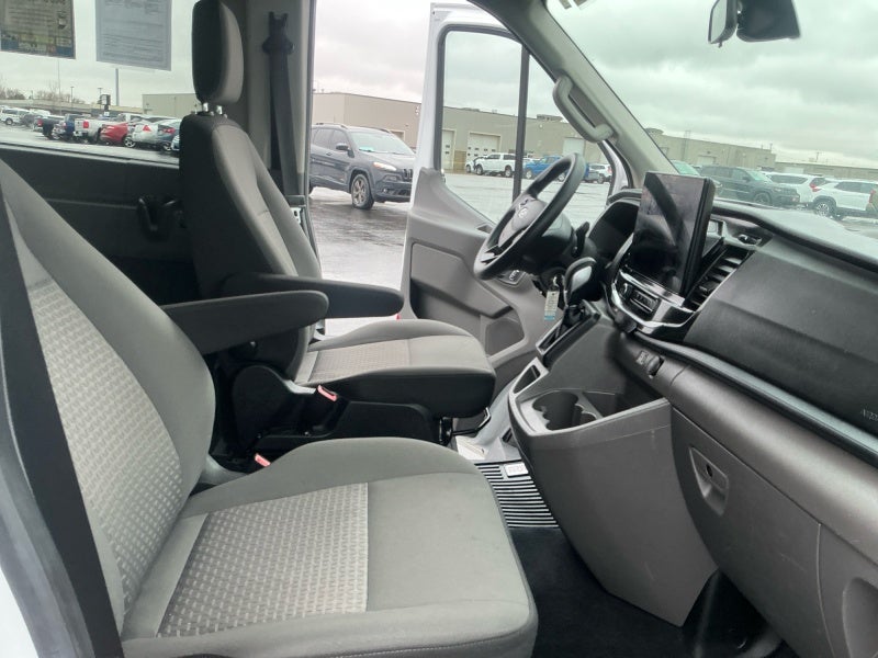 2024 Ford Transit Passenger Wagon XL