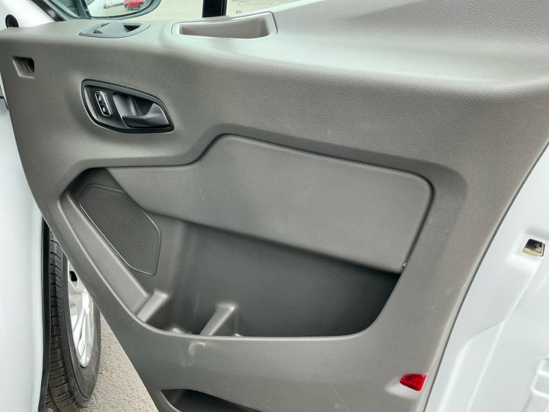 2024 Ford Transit Passenger Wagon XL