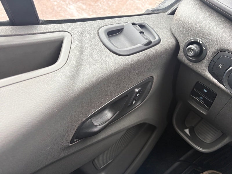 2024 Ford Transit Passenger Wagon XL