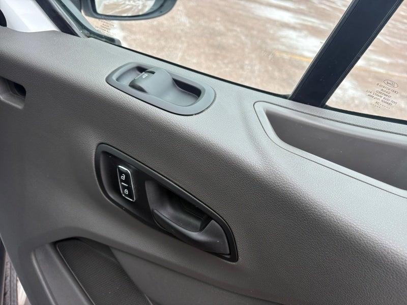 2024 Ford Transit Passenger Wagon XL