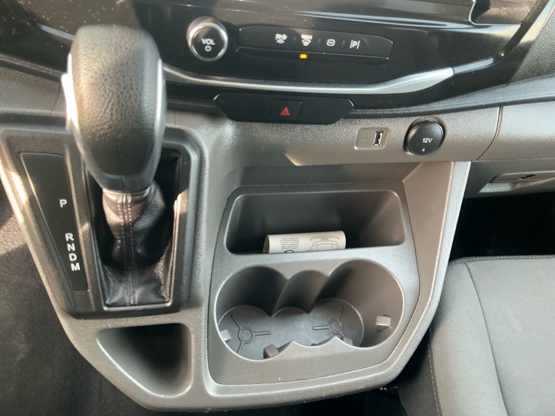 2024 Ford Transit Passenger Wagon XL