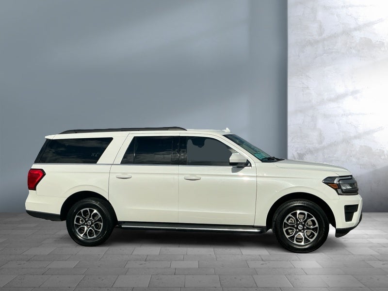 2022 Ford Expedition Max XLT