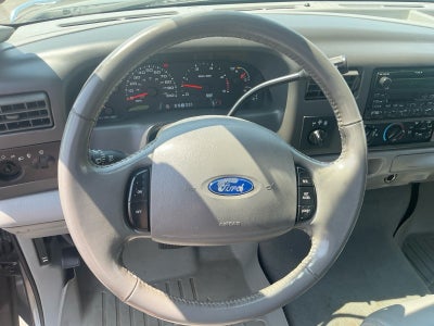 2004 Ford Super Duty F-250 XL