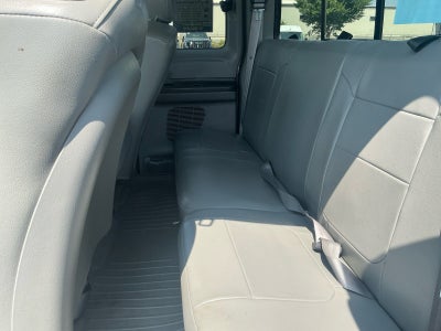 2004 Ford Super Duty F-250 XL