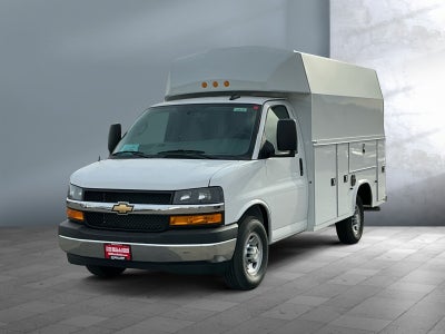 2025 Chevrolet Express Cutaway 3500 1WT