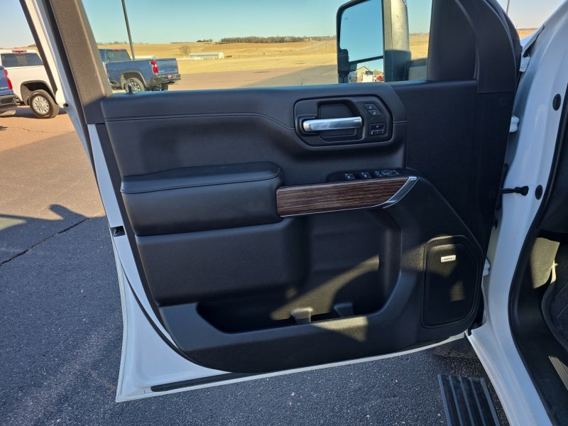 2023 Chevrolet Silverado 2500 HD High Country