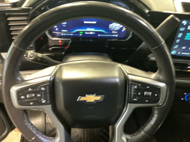 2022 Chevrolet Silverado 1500 LT (2FL)