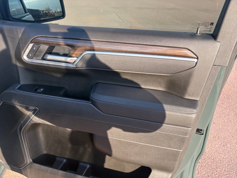 2025 Chevrolet Silverado 1500 LT (2FL)