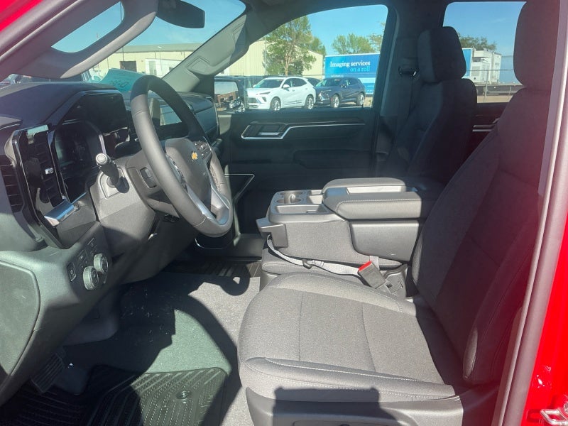 2026 Chevrolet Silverado 1500 LT - Photo 10