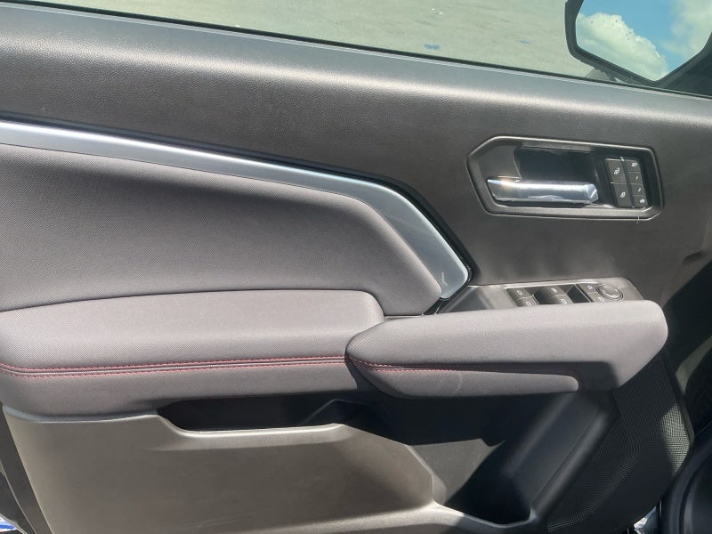 2026 Chevrolet Colorado Z71 - Photo 16