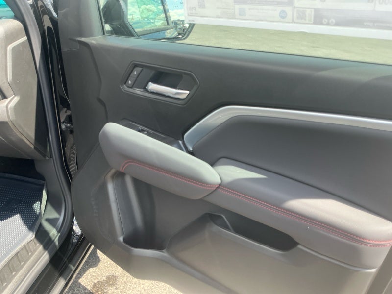 2026 Chevrolet Colorado Z71 - Photo 21