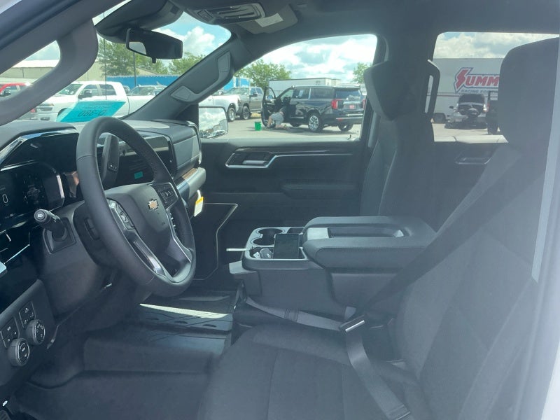 2026 Chevrolet Silverado 1500 LT - Photo 10