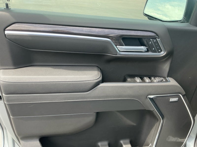 2026 Chevrolet Silverado 1500 LTZ - Photo 16