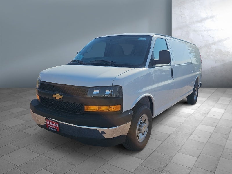 2026 Chevrolet Express Cargo 1WT
