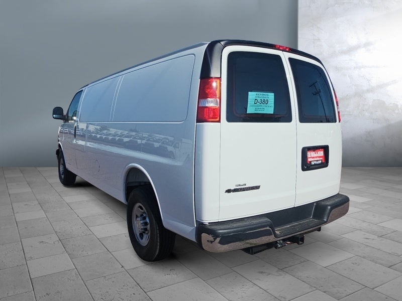 2026 Chevrolet Express Cargo 1WT