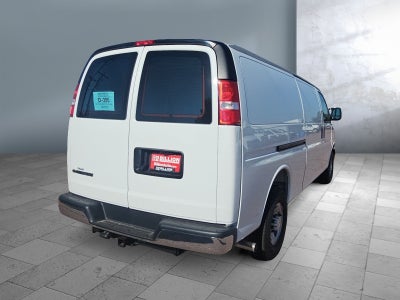 2026 Chevrolet Express Cargo 1WT