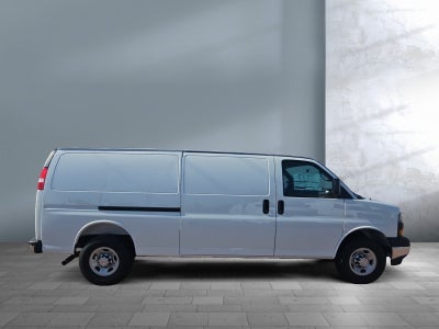 2026 Chevrolet Express Cargo 1WT