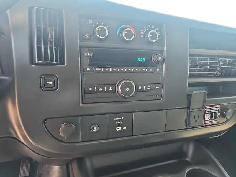 2026 Chevrolet Express Cargo 1WT