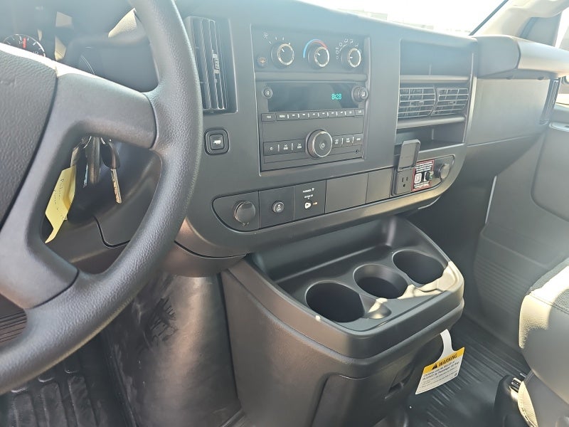 2026 Chevrolet Express Cargo 1WT