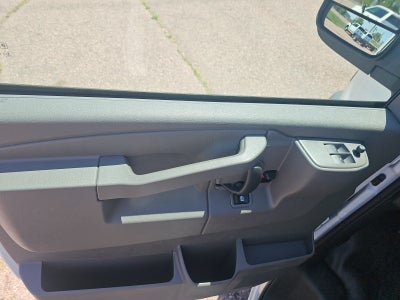 2026 Chevrolet Express Cargo 1WT