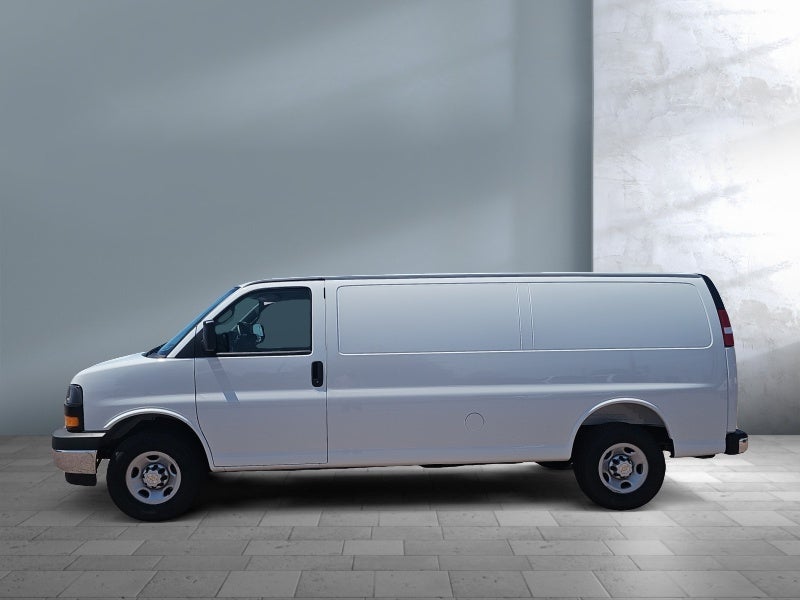2026 Chevrolet Express Cargo 1WT