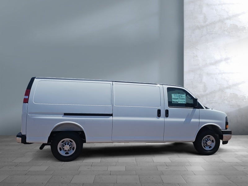 2026 Chevrolet Express Cargo 1WT