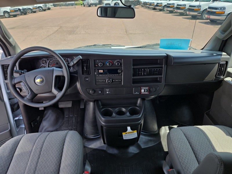 2026 Chevrolet Express Cargo 1WT