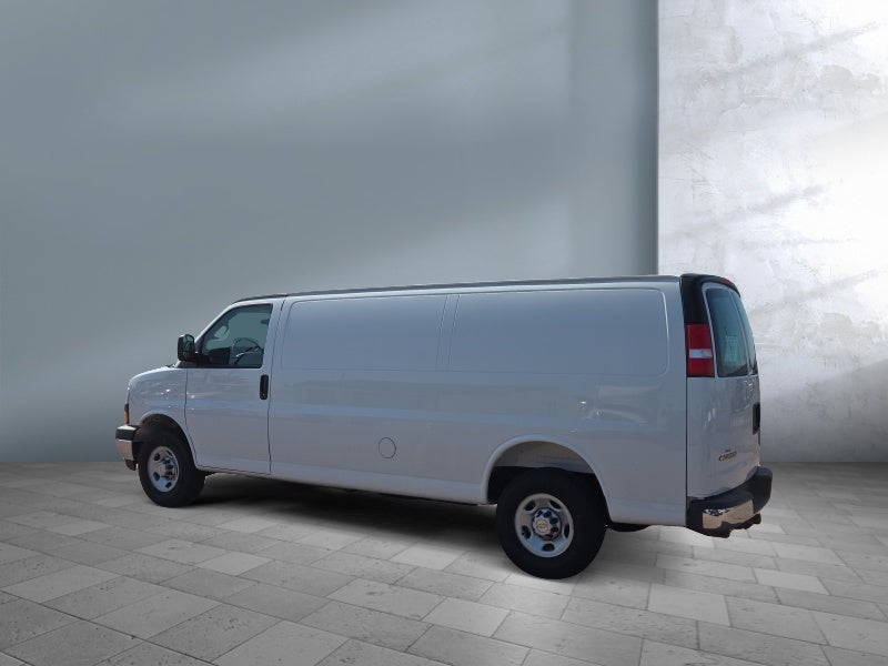 2026 Chevrolet Express Cargo 1WT