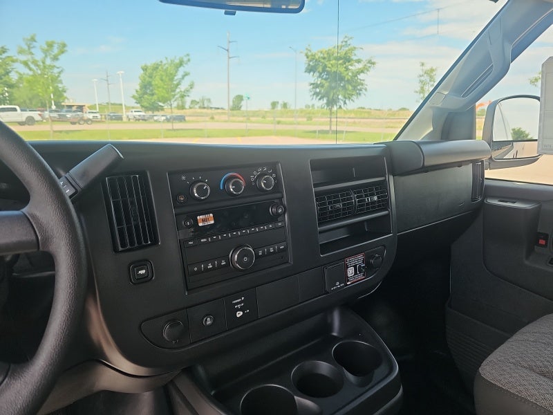2026 Chevrolet Express Cargo 1WT