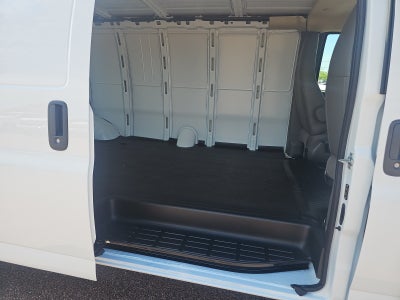 2026 Chevrolet Express Cargo 1WT