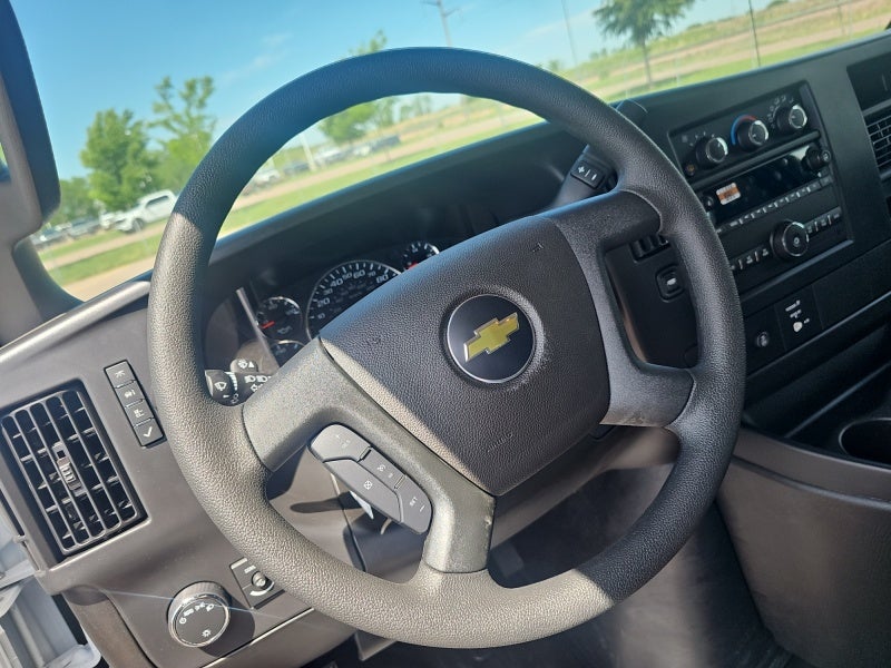 2026 Chevrolet Express Cargo 1WT