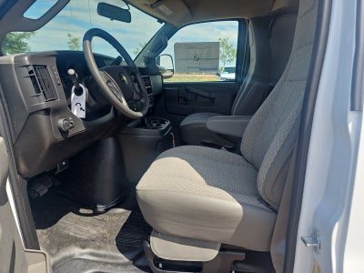 2026 Chevrolet Express Cargo 1WT