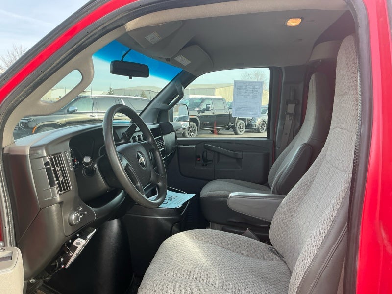 2020 Chevrolet Express Cargo 3500 WT