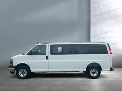 2025 GMC Savana Passenger LT