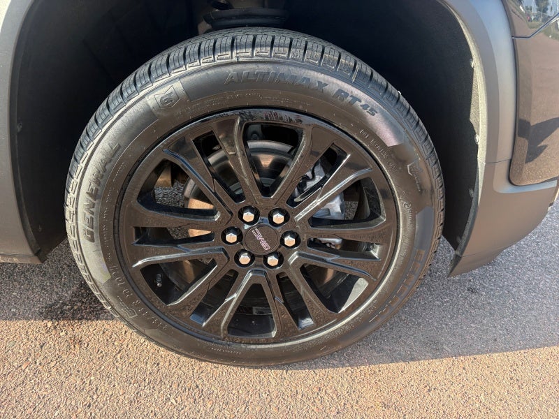 2022 GMC Acadia SLE