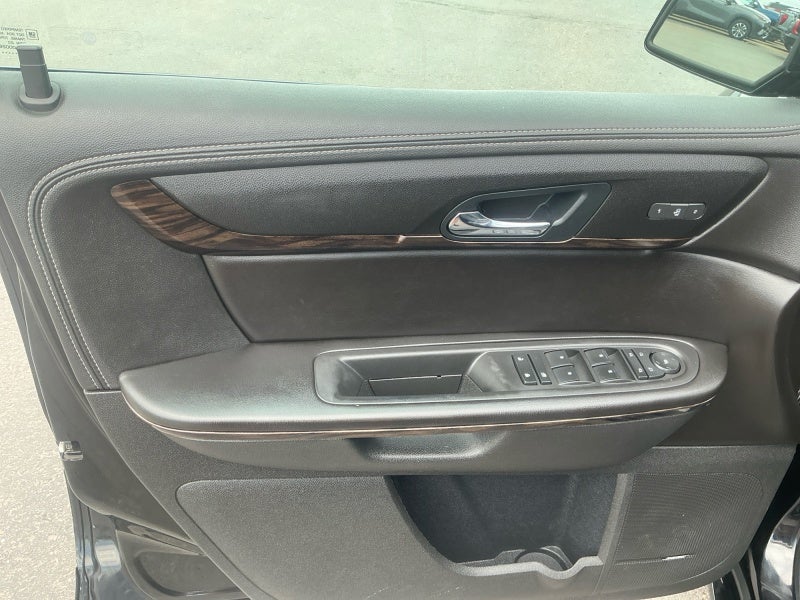 2016 GMC Acadia Denali