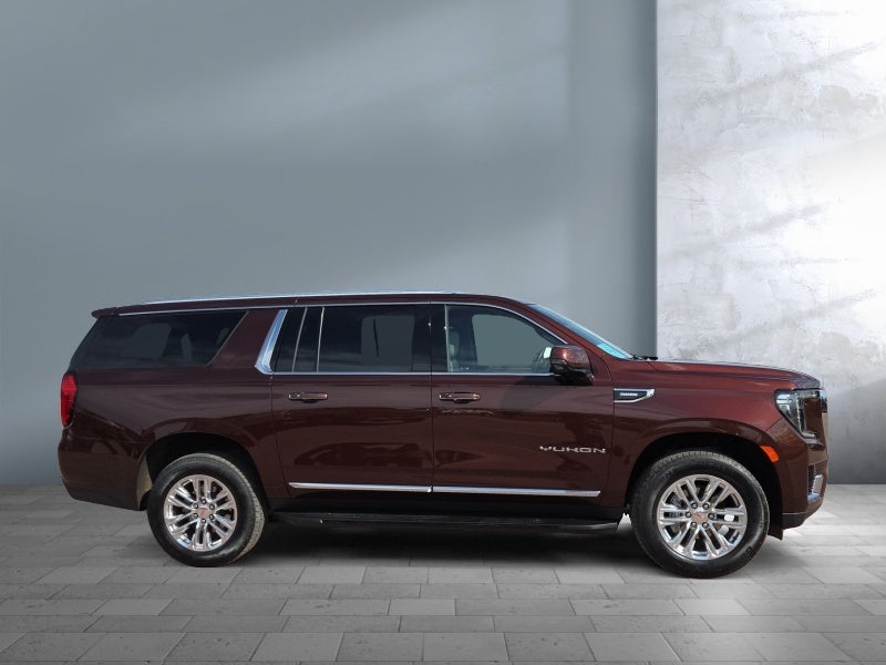 2023 GMC Yukon XL SLT