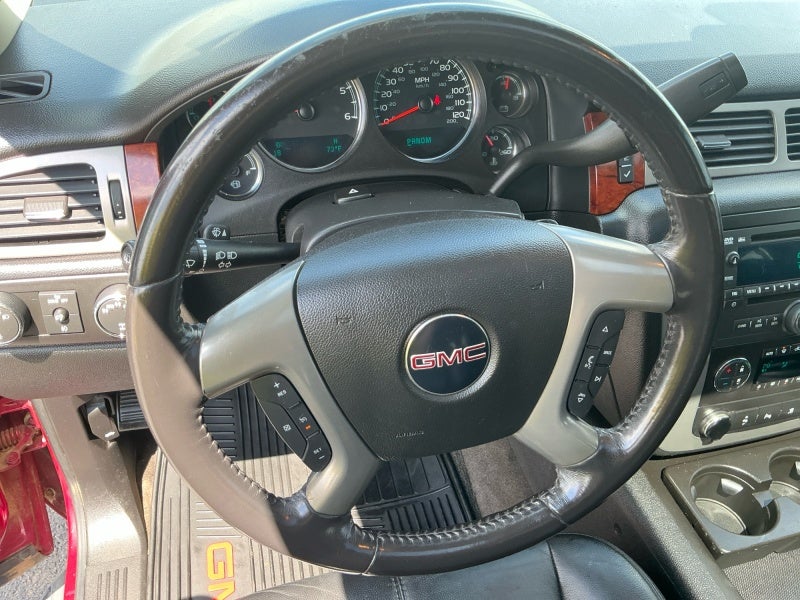 2011 GMC Yukon XL SLT