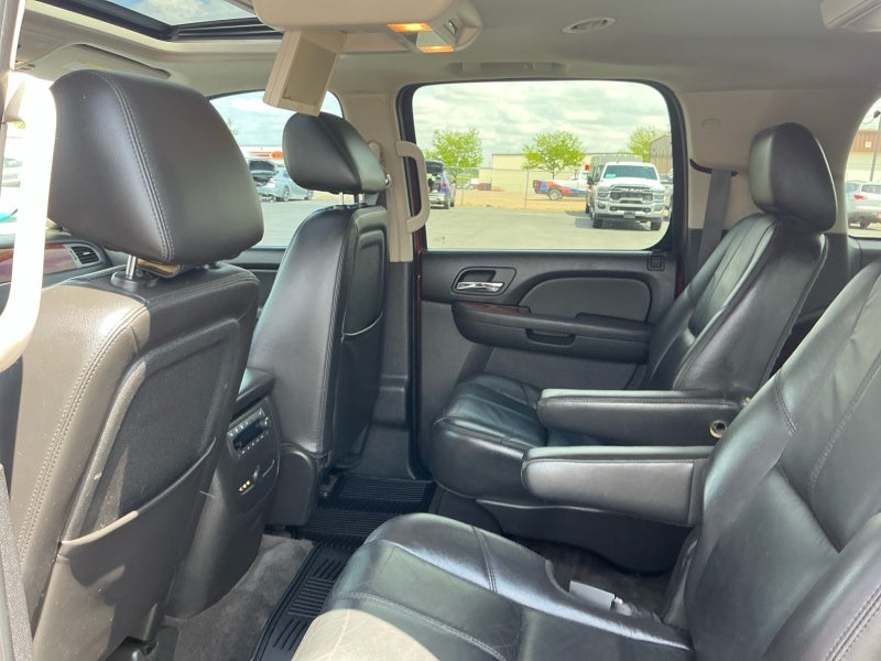 2011 GMC Yukon XL SLT